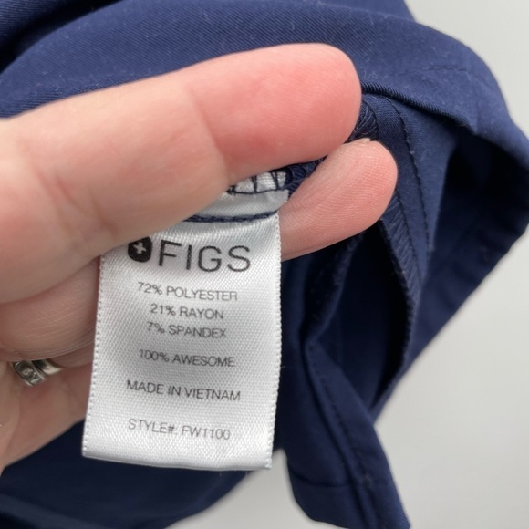 Figs technical blue short sleeve scrub top - Picture 6 of 7